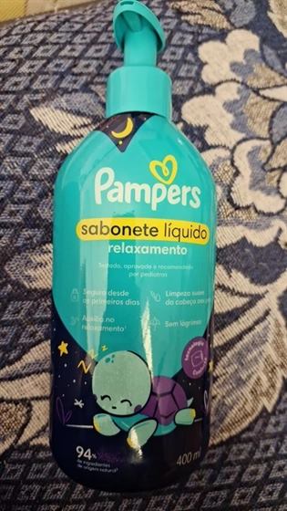 Cliente com o kit Pampers